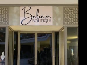 desktop-mall-store-sign